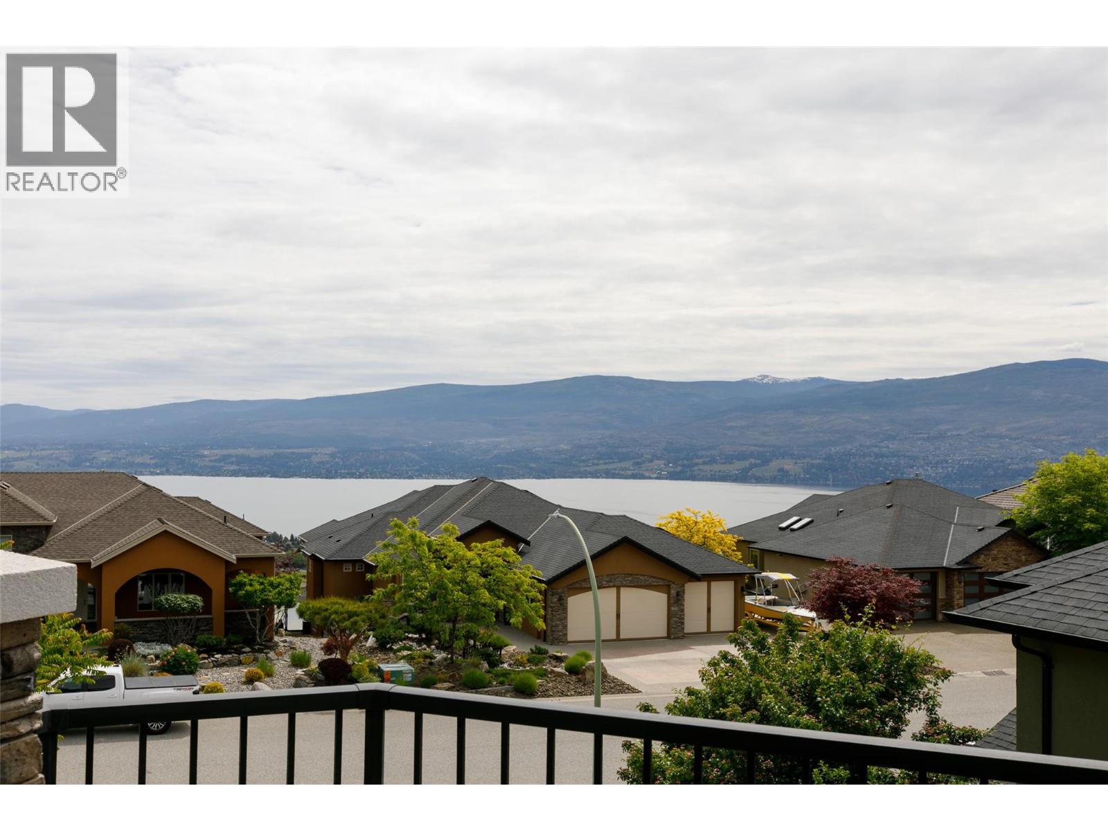 3192 Vineyard View Drive - 34