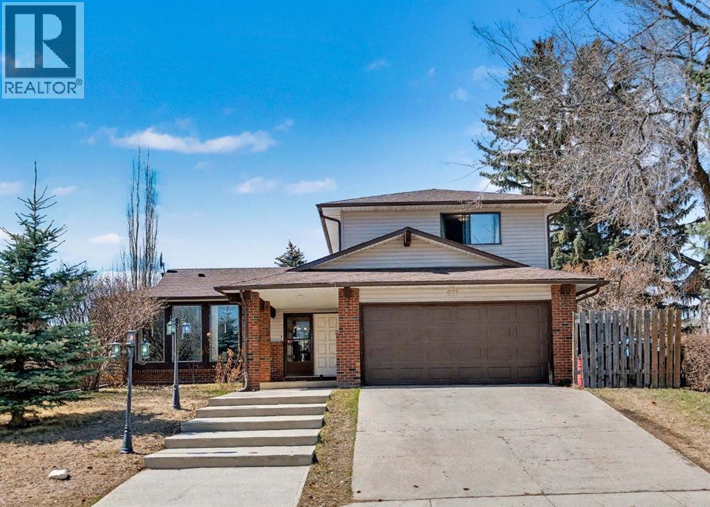 677 Wallace Drive, Carstairs — photo 3