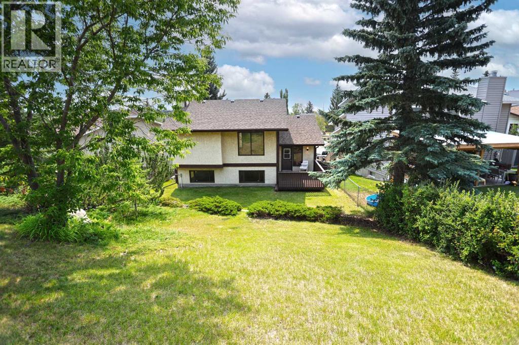 52 Edgeland Road NW, Edgemont, Calgary photo 4