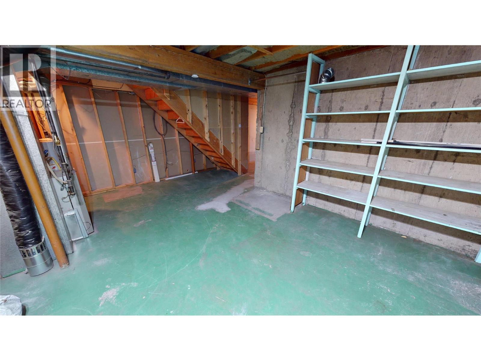 260 Blue Spruce Crescent - Image 34