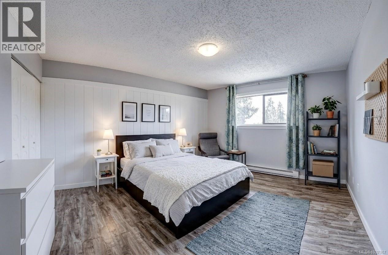 #40 25 Pryde Ave - 14