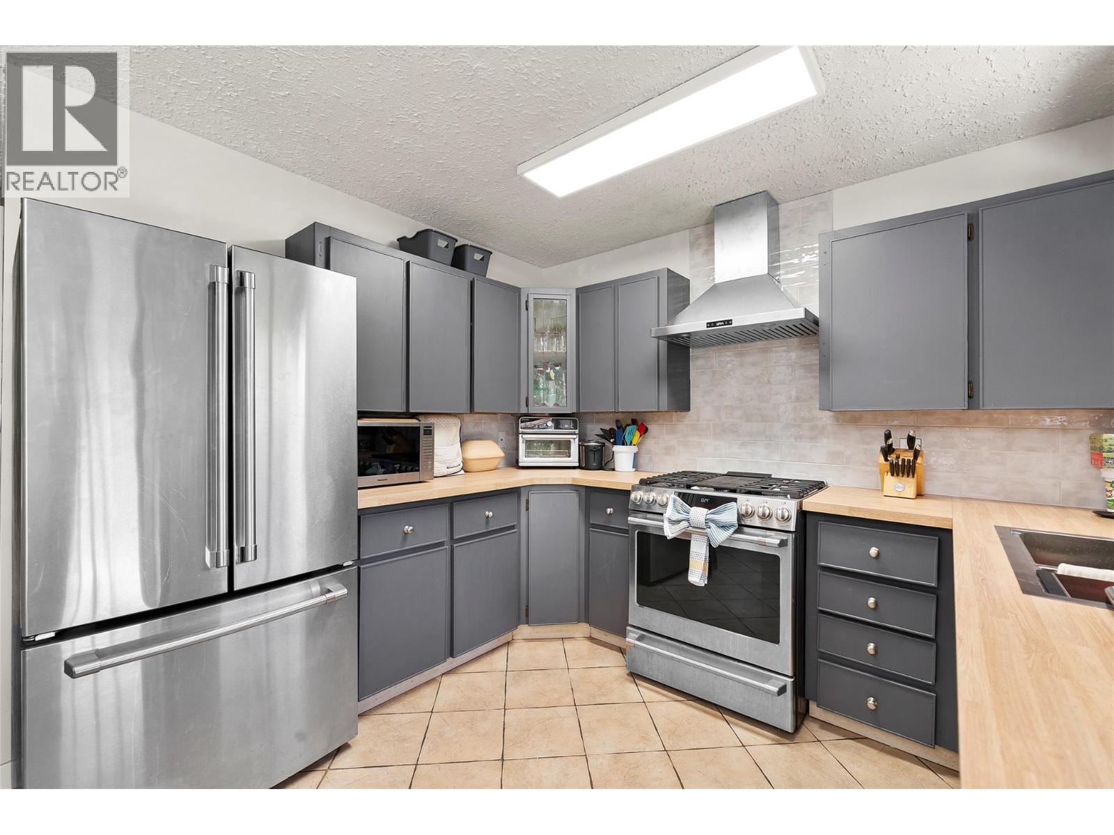 2499 Ridgeview Place - 11