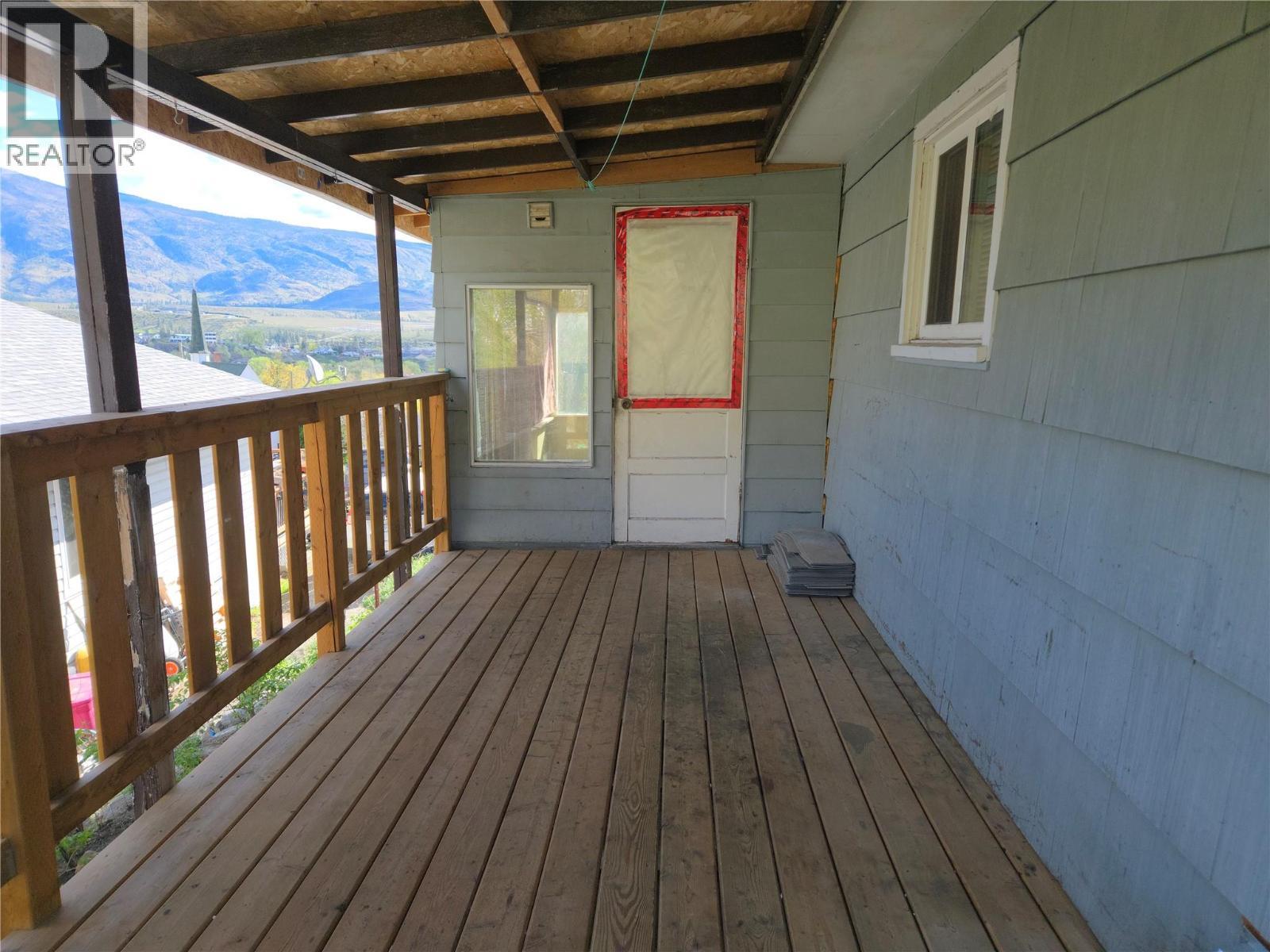 6464 Gala Street, Oliver