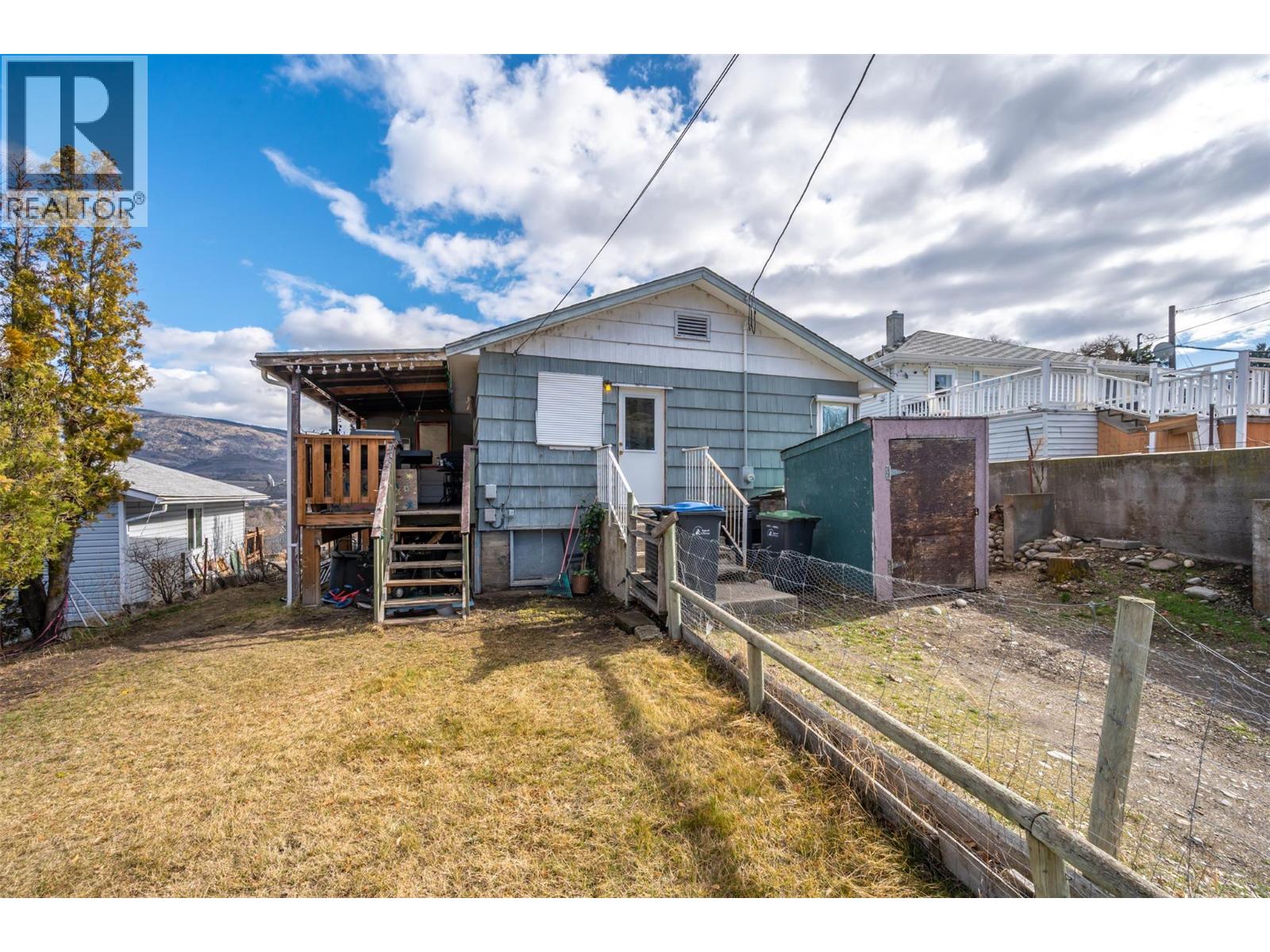 6464 Gala Street, Oliver