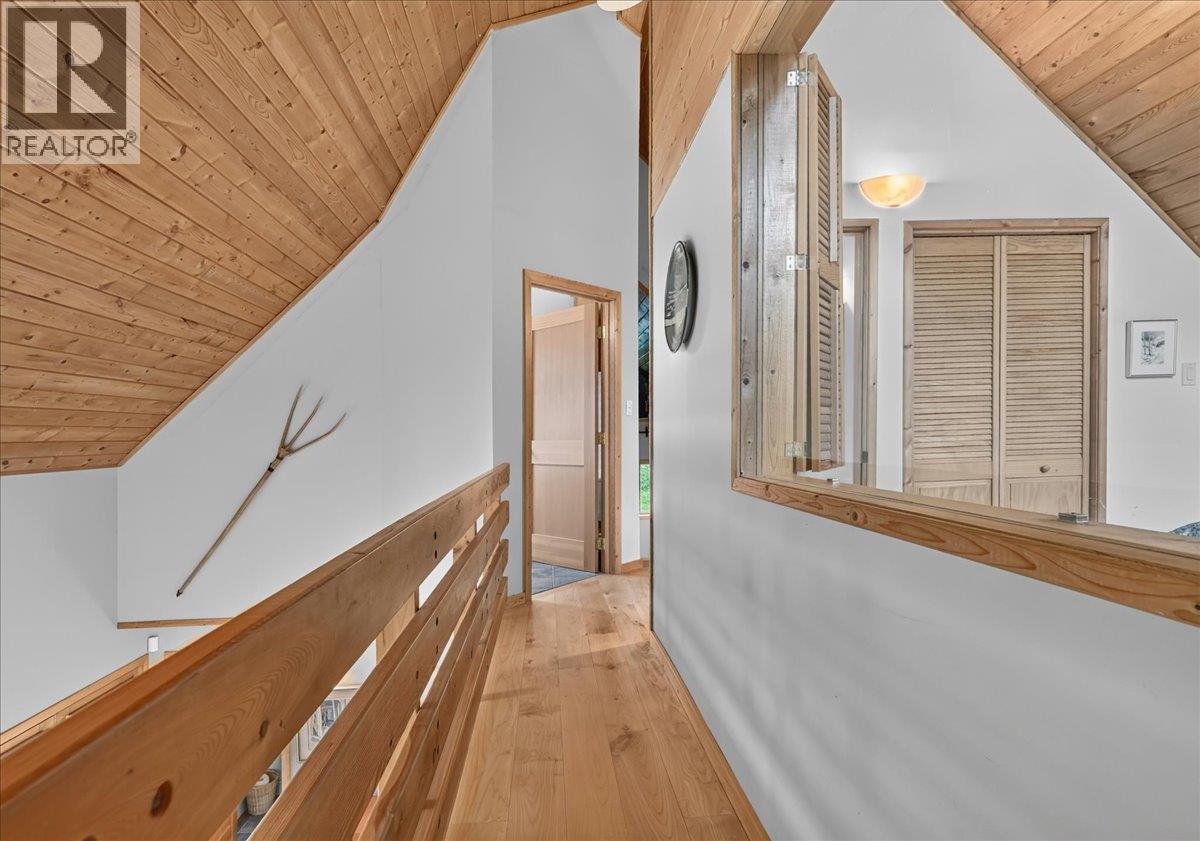 4404 Coy Road - Image 60