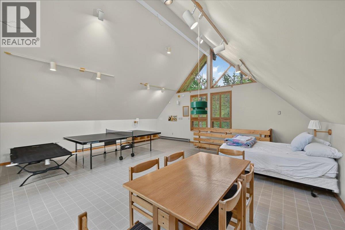 4404 Coy Road - Image 64