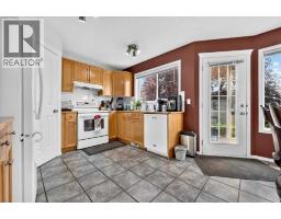 Bedroom - 155 Tarington Green Ne, Calgary, AB T3J3X1 Photo 6