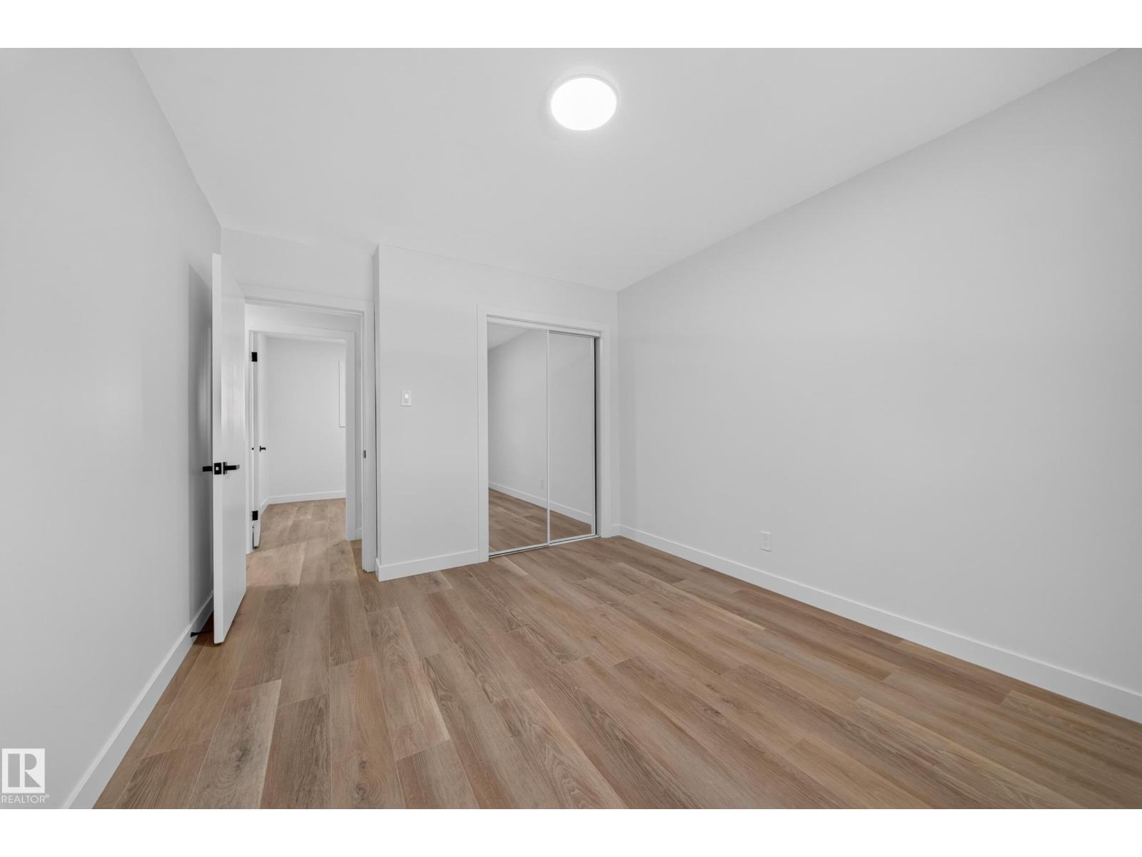 5204 97A AV NW - 30