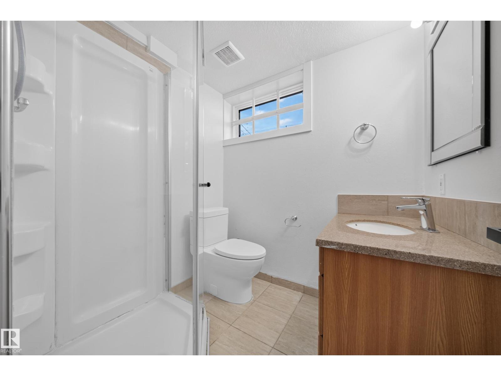 5204 97A AV NW - 44
