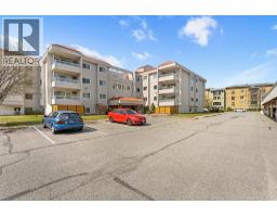 284 Yortkton Avenue Unit# 205, Penticton, BC V2A3V5 Photo 30