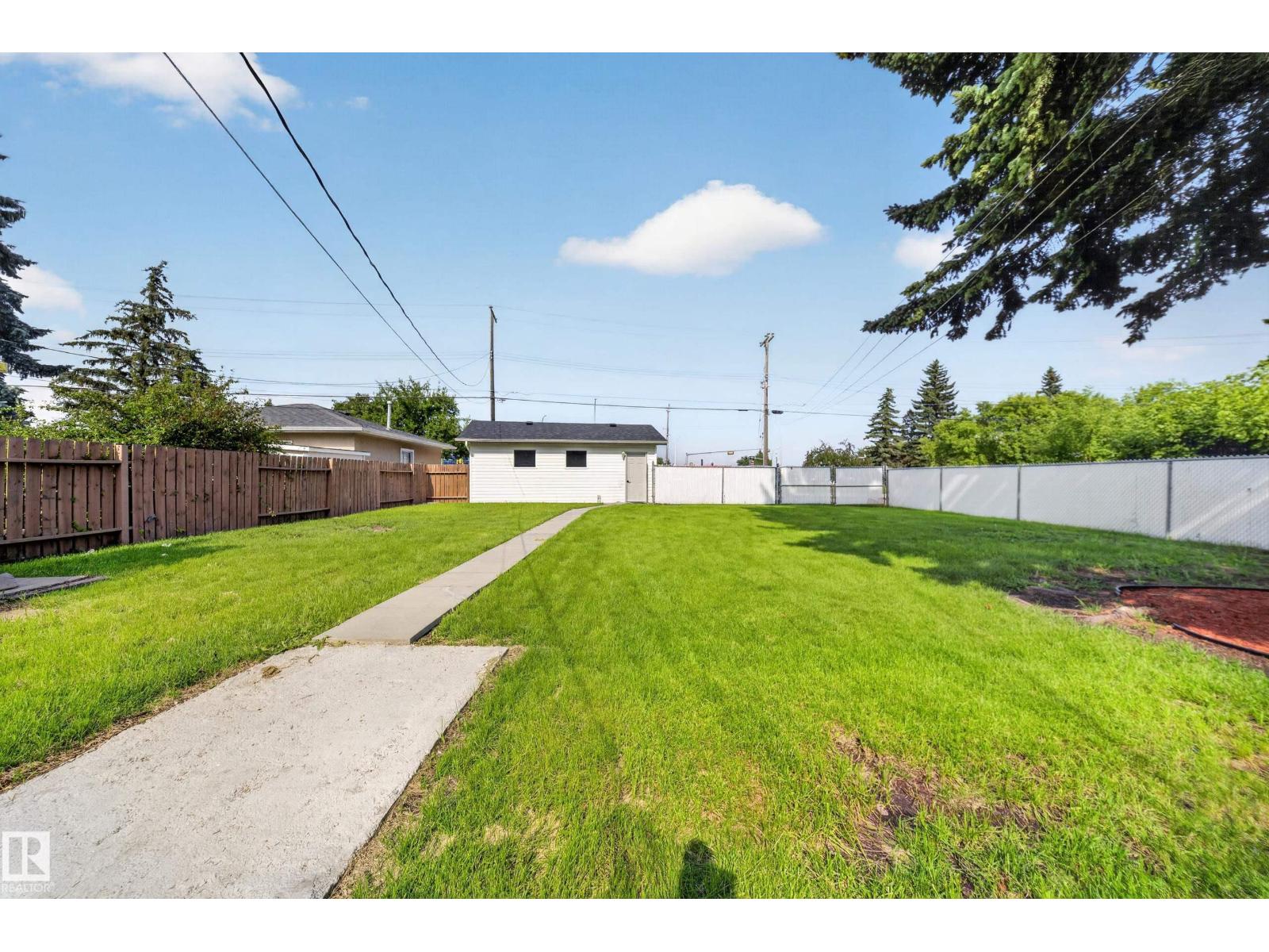 5204 97A AV NW - 7