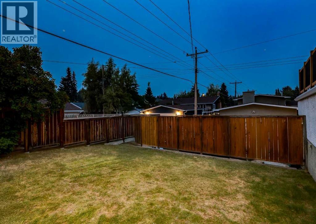 6460 Silver Ridge Way NW - 44