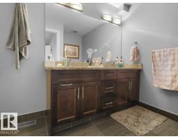 7909 105 Av Nw, Edmonton, AB T6A3G9 Photo 16