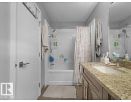 7909 105 Av Nw, Edmonton, AB T6A3G9 Photo 17