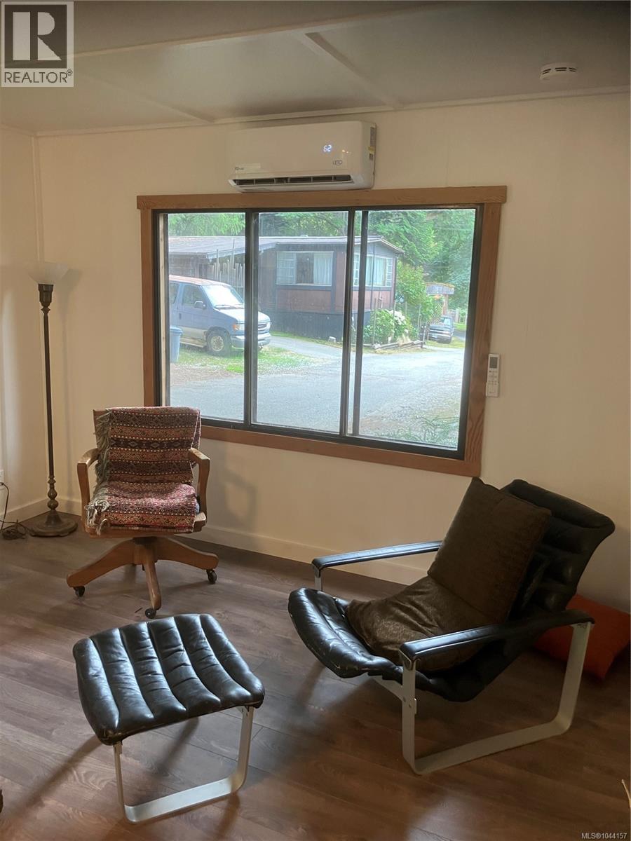 #11 104 Horel Rd W - Image 5