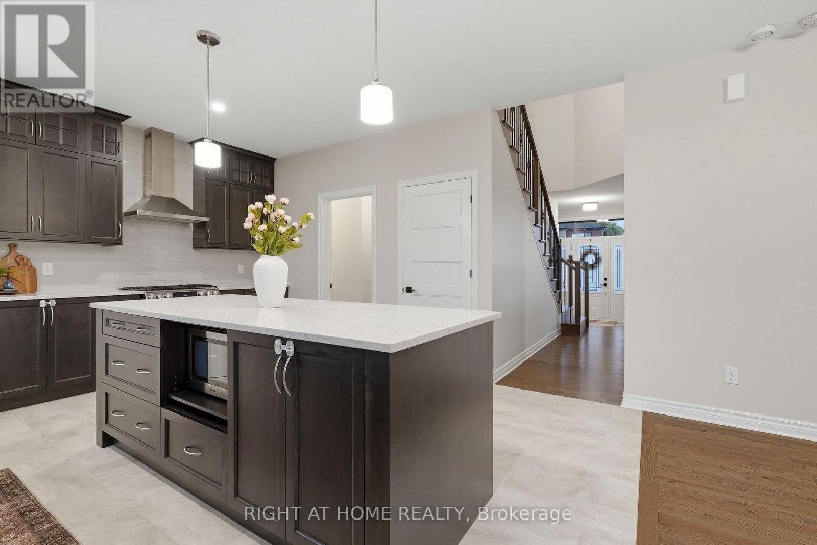 1334 FRIBOURG STREET - Image 16