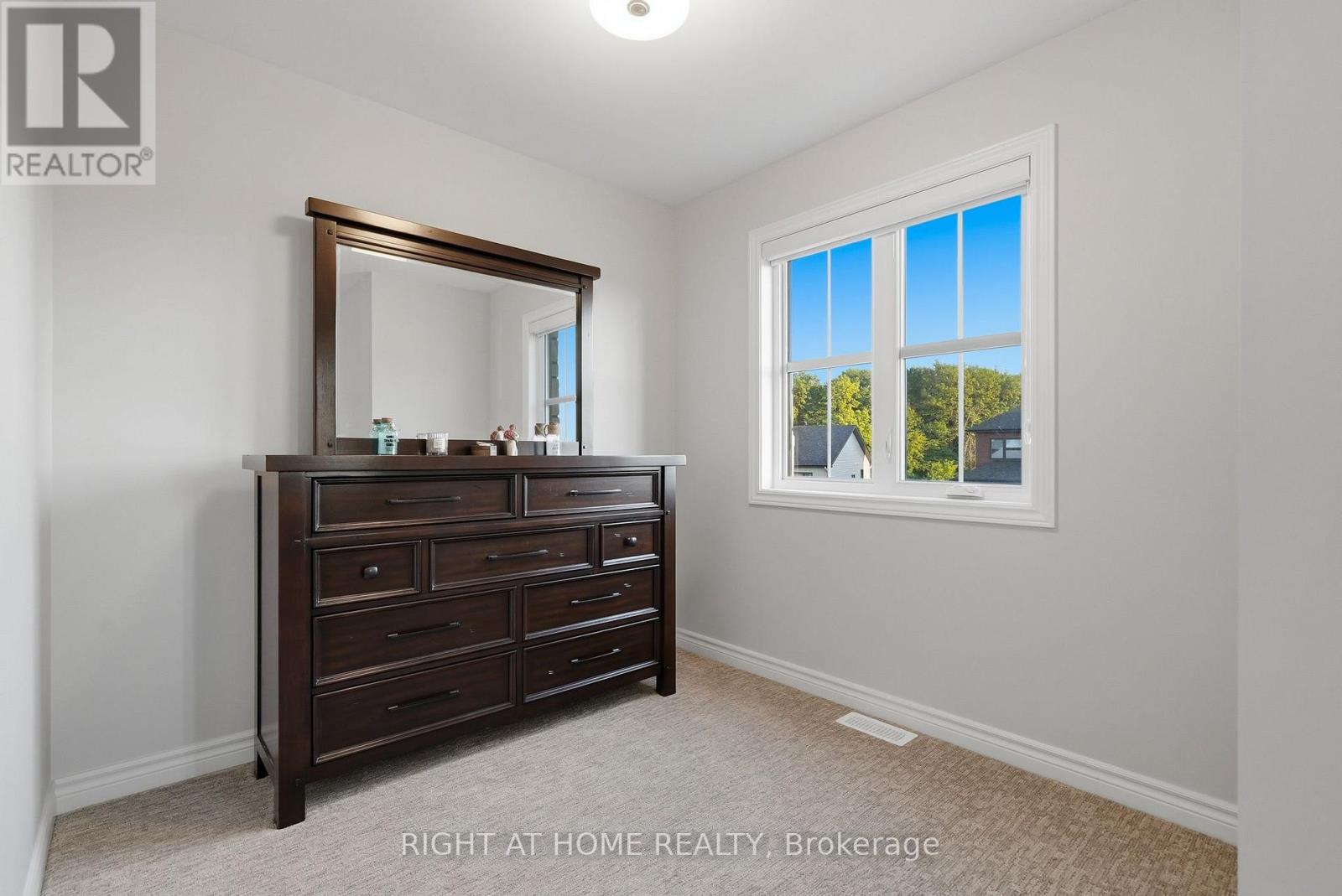 1334 FRIBOURG STREET - Image 24