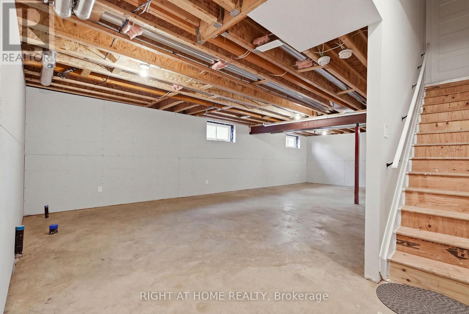 1334 FRIBOURG STREET - Image 36