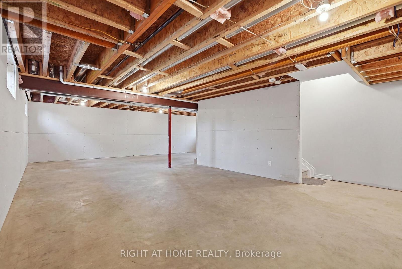 1334 FRIBOURG STREET - Image 37