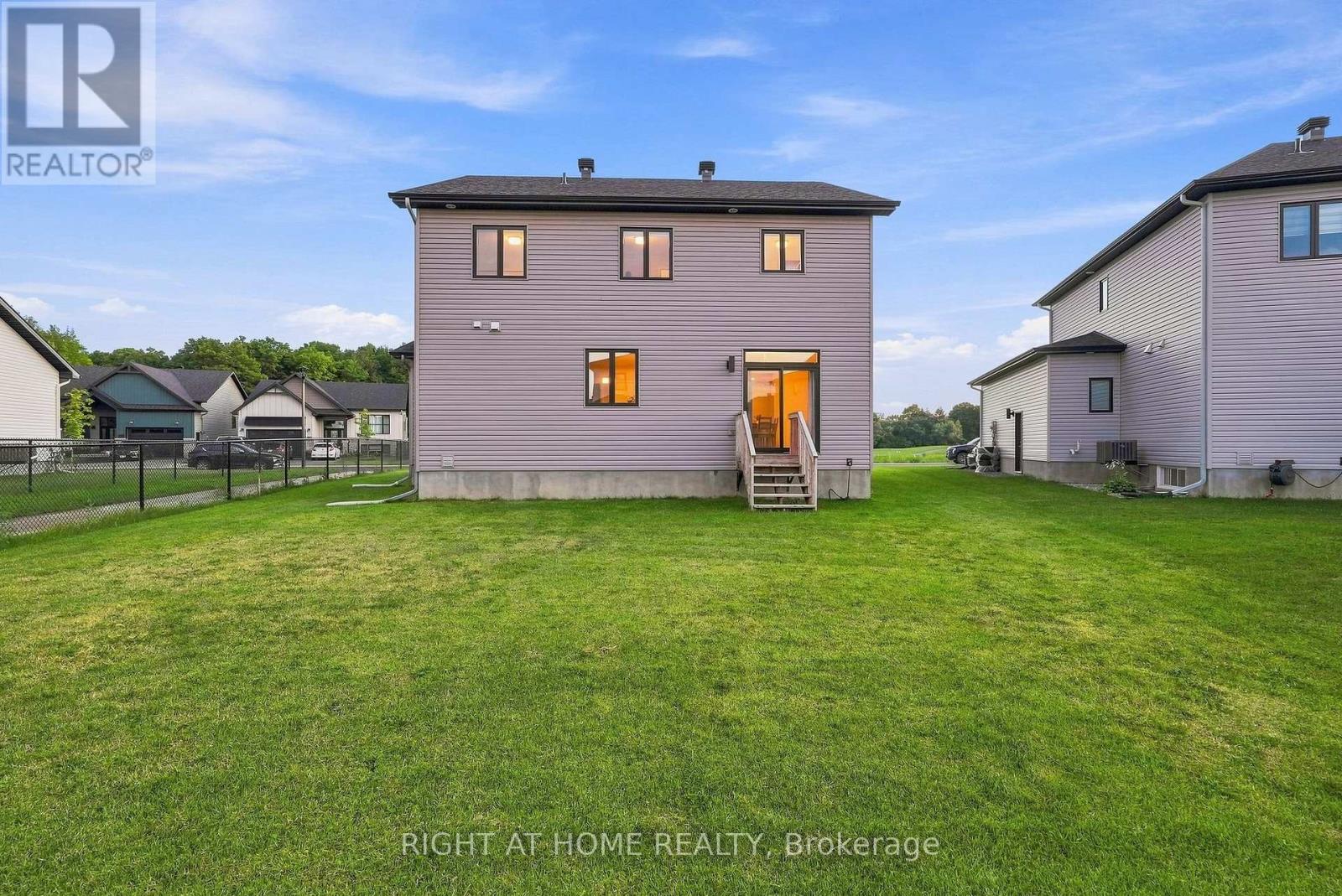 1334 FRIBOURG STREET - Image 43