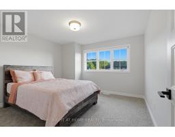 1334 Fribourg Street, Russell, ON K0A1W0 Photo 28