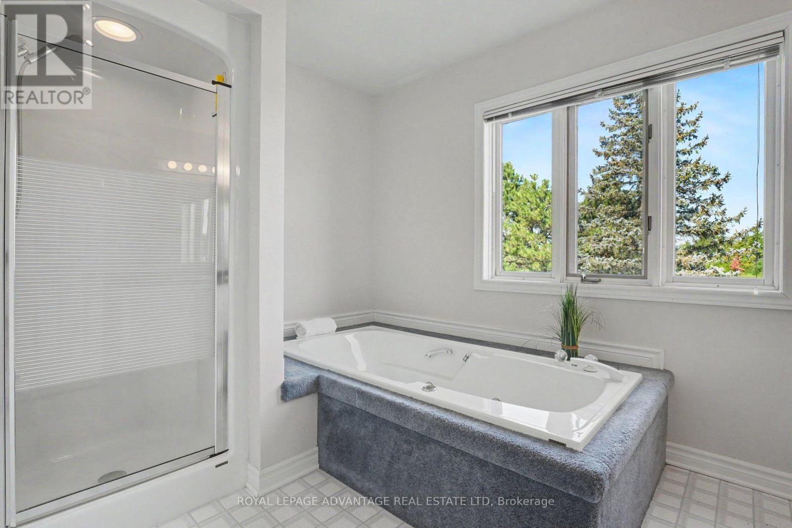 30 R14 ROAD - 30