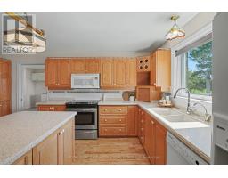 Dining room - 30 R14 Road, Rideau Lakes, ON K0G1L0 Photo 12