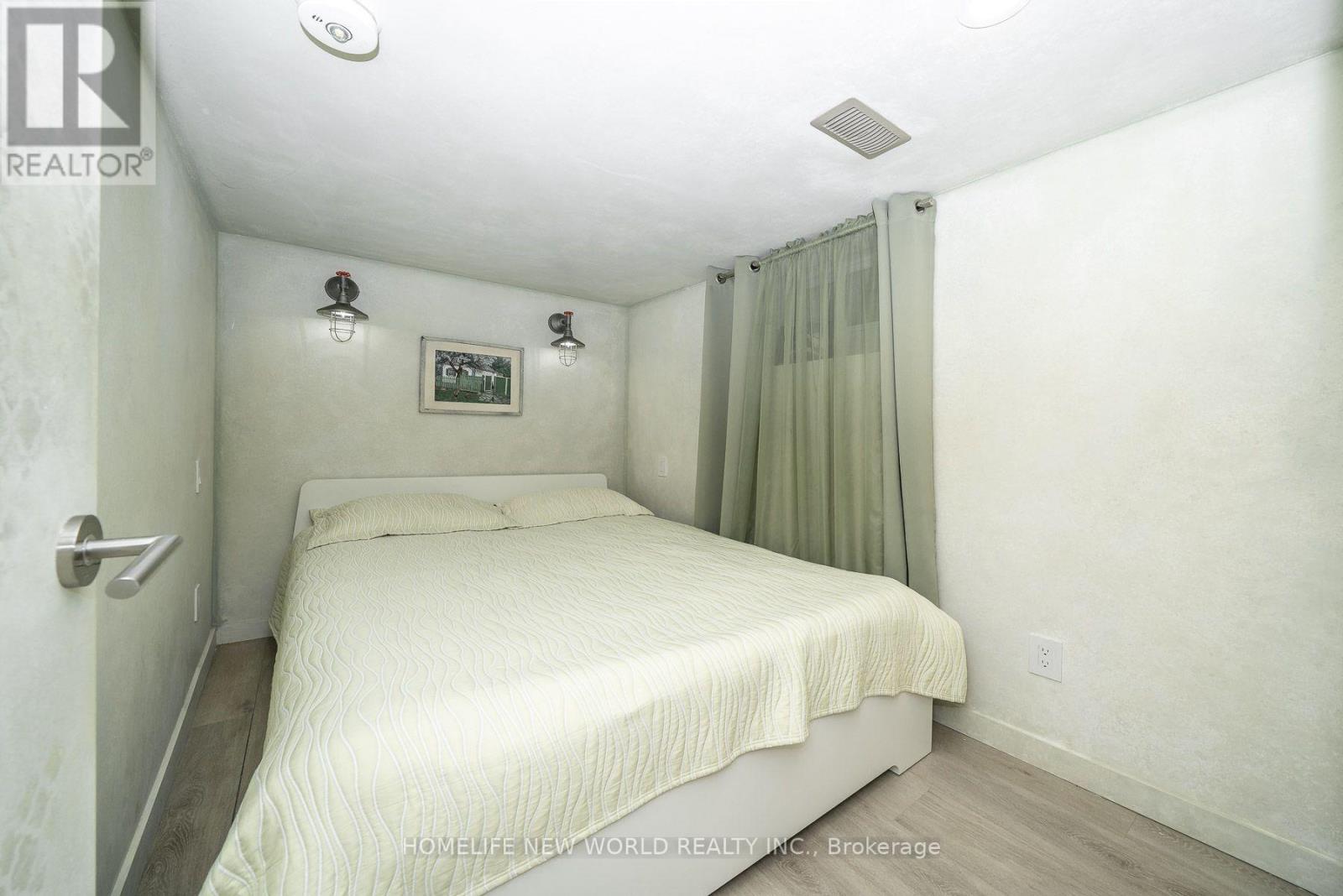 30 CARLING AVENUE - Image 34