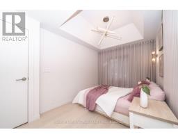 30 Carling Avenue, Toronto, ON M6G3S1 Photo 24