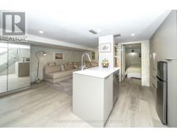 30 Carling Avenue, Toronto, ON M6G3S1 Photo 30
