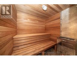 30 Carling Avenue, Toronto, ON M6G3S1 Photo 35