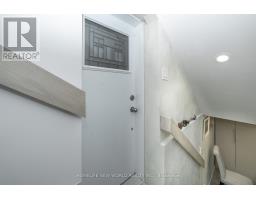 30 Carling Avenue, Toronto, ON M6G3S1 Photo 38