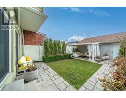 30 Carling Avenue, Toronto, ON M6G3S1 Photo 39