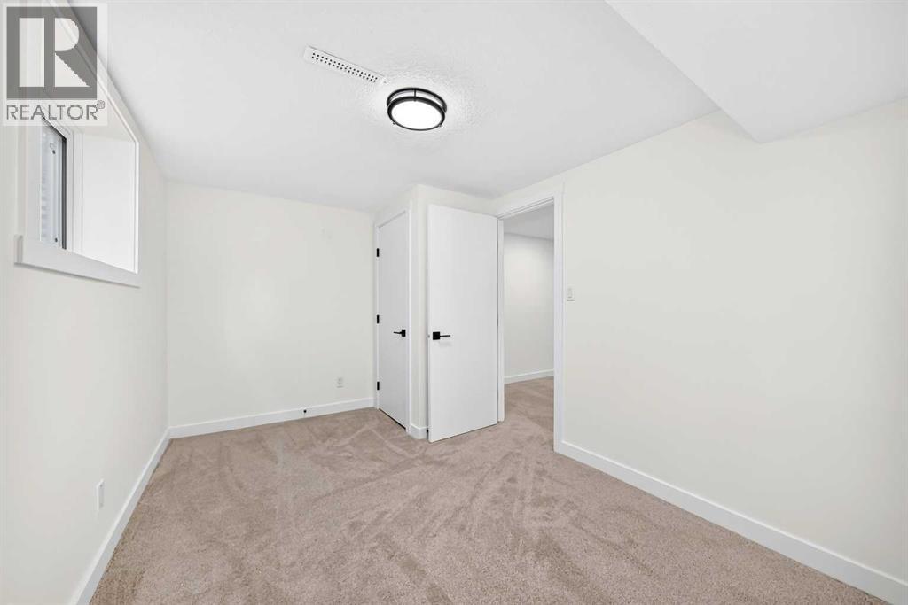 808 Avonlea Place SE - Image 27