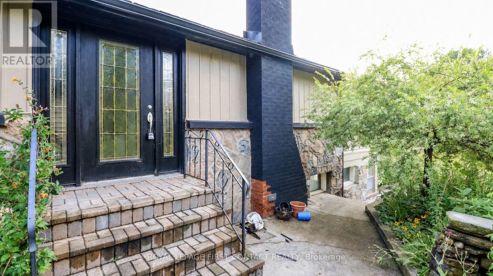 21 SUNNIDALE ROAD - 18