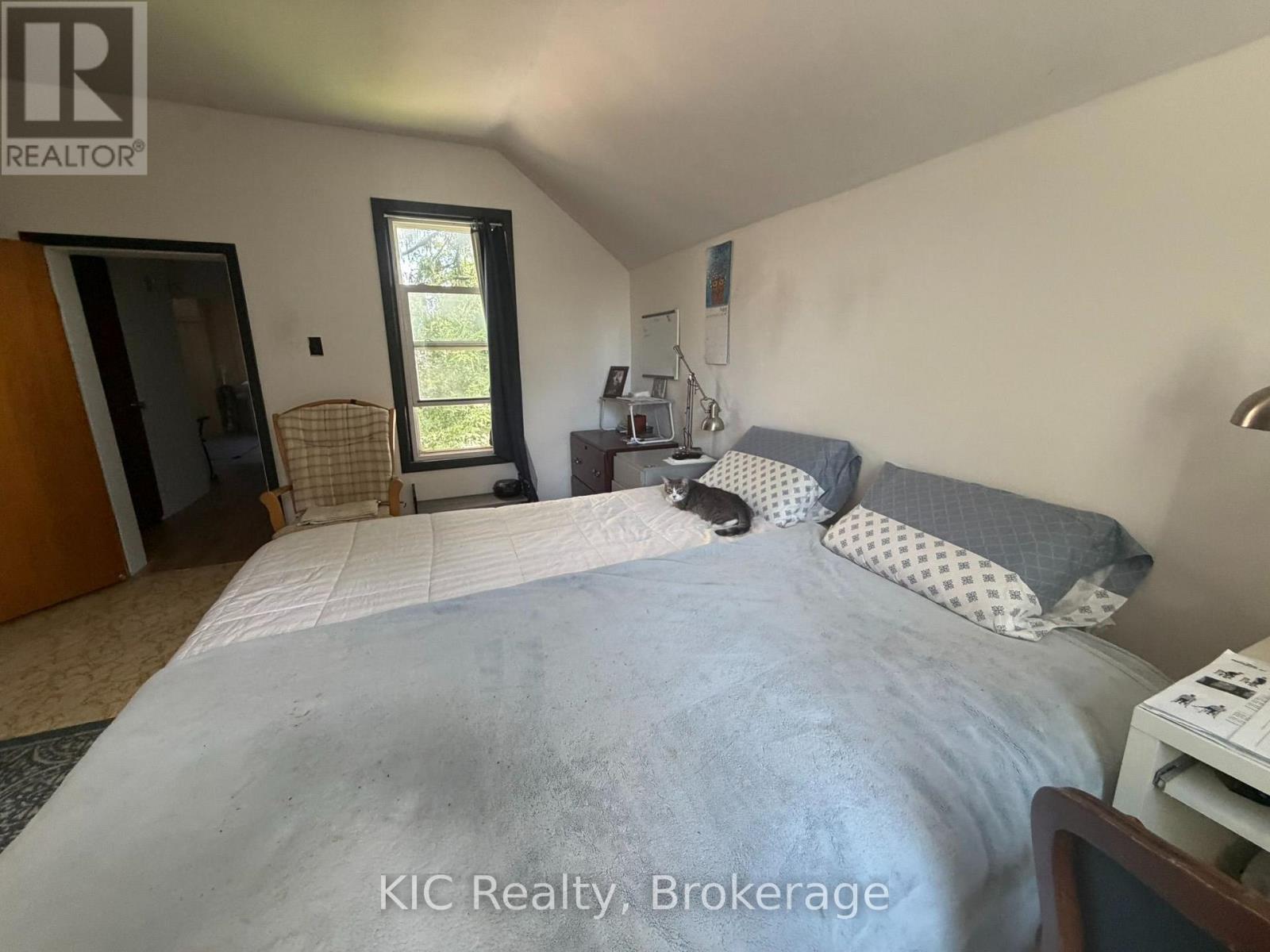 48 GEORGE STREET E - Image 22