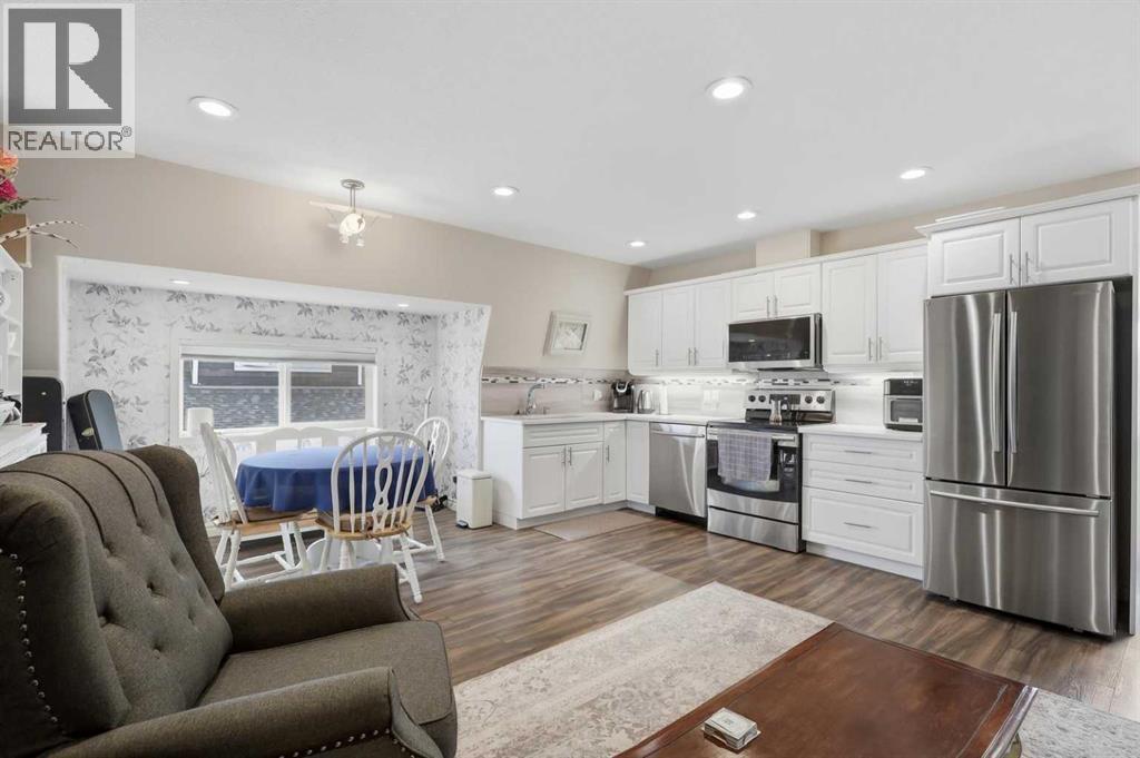 5024 45 Street - Photo 8