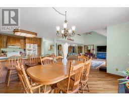 Kitchen - 2840 2nd Concession Road, Elizabethtown Kitley, ON K6V5T1 Photo 11
