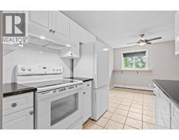 201, 626 2 Avenue NE - photo 6