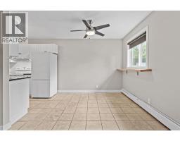 201, 626 2 Avenue NE - photo 8