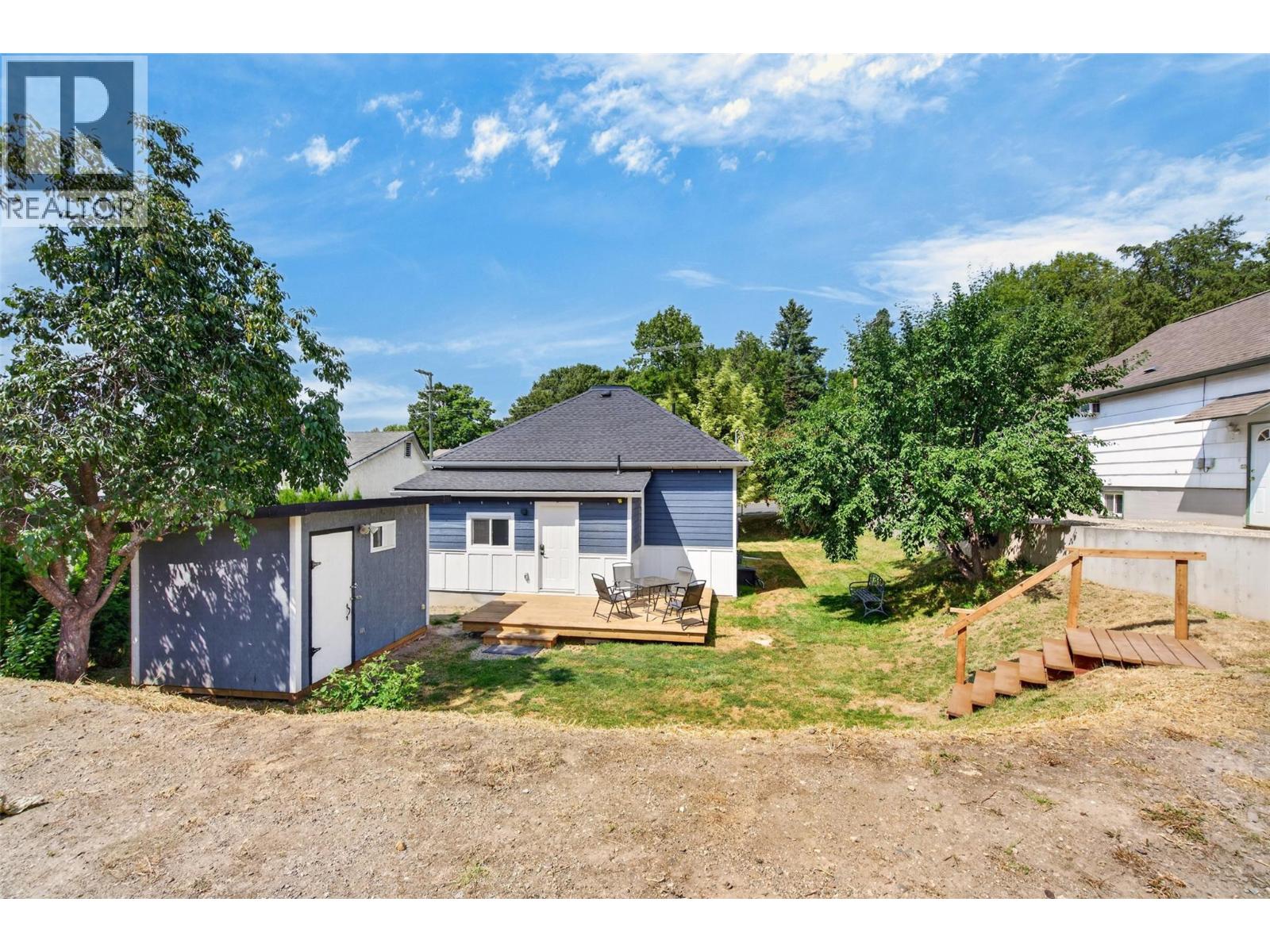 630 Okanagan SE Avenue, Salmon Arm