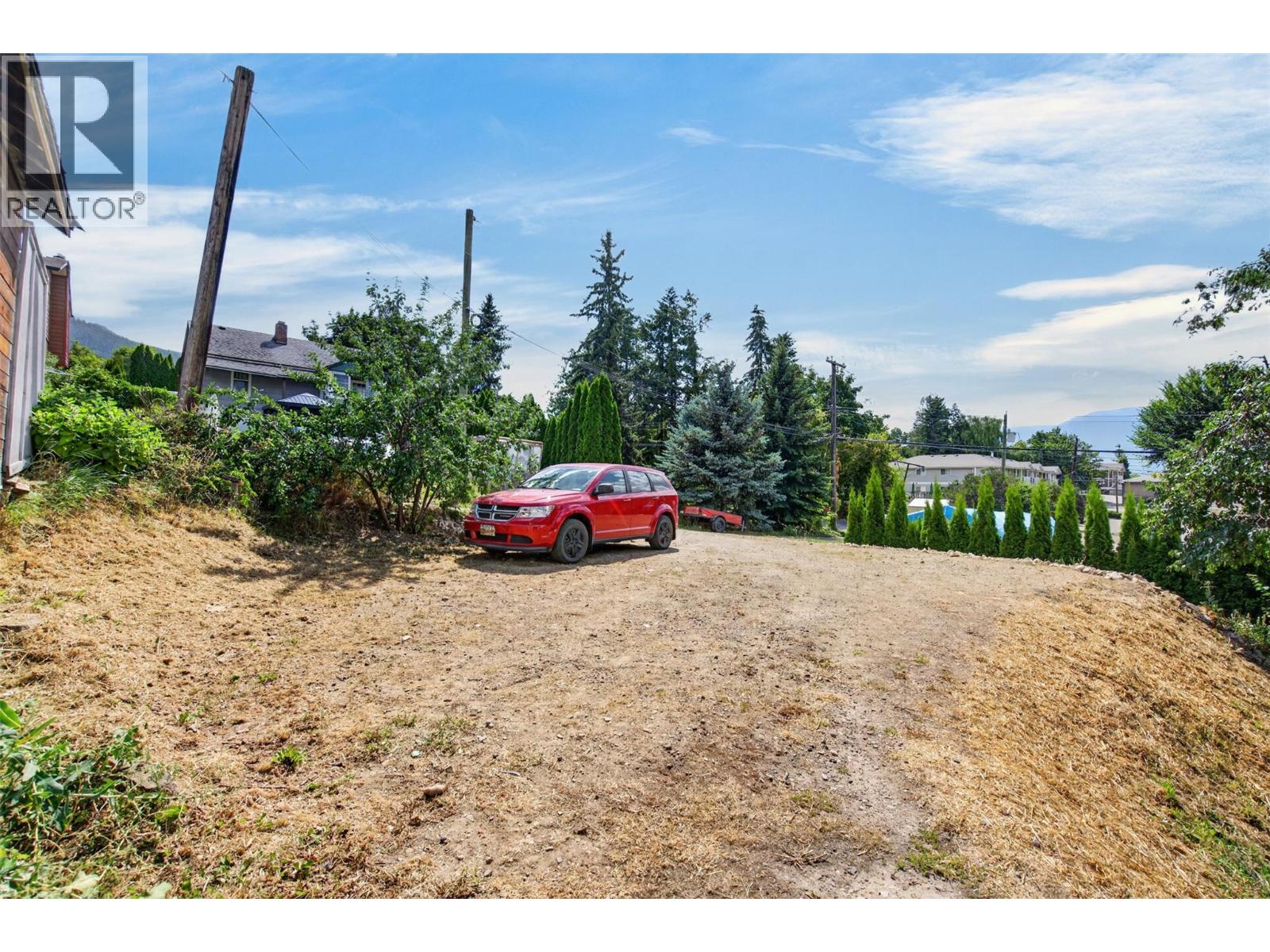  630 Okanagan SE Avenue, Salmon Arm