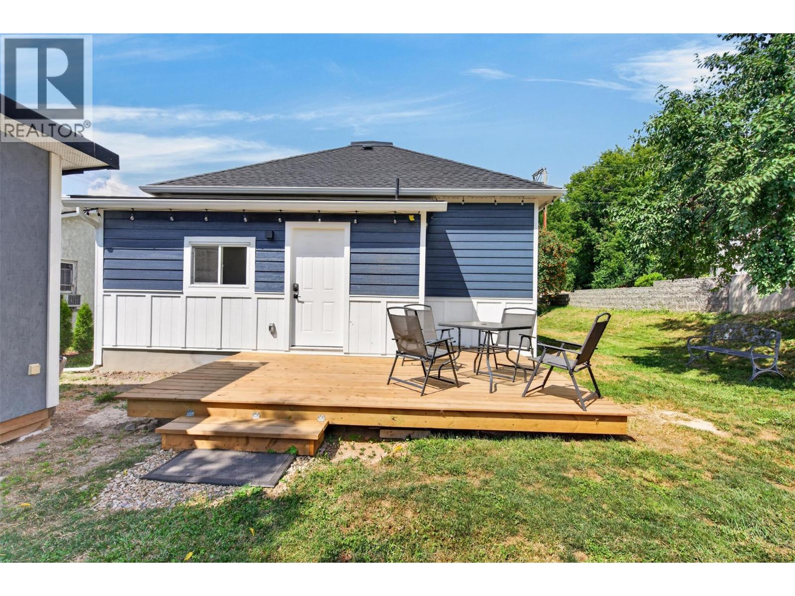 630 Okanagan SE Avenue, Salmon Arm