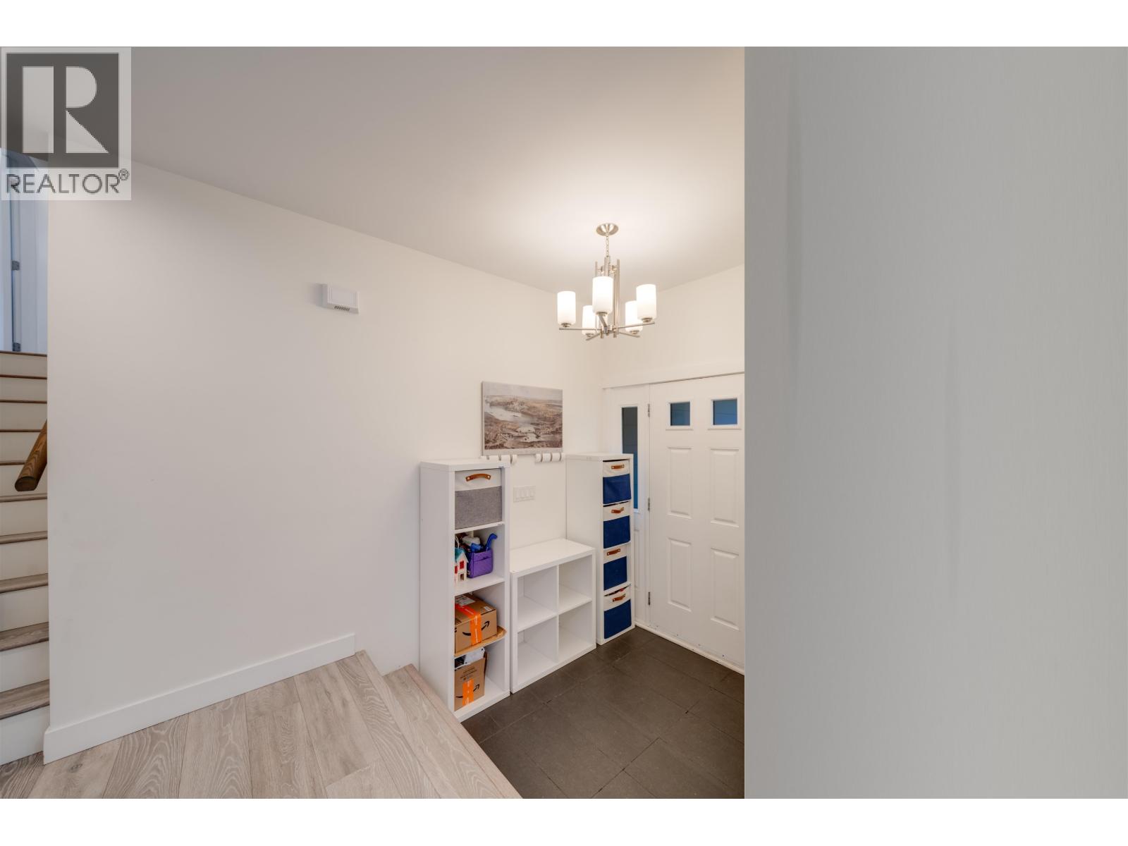 3 Bed, 3 Bath House for Sale in Coquitlam – 1047 SPAR DRIVE, Coquitlam – MLS# R3151951 - Image 30
