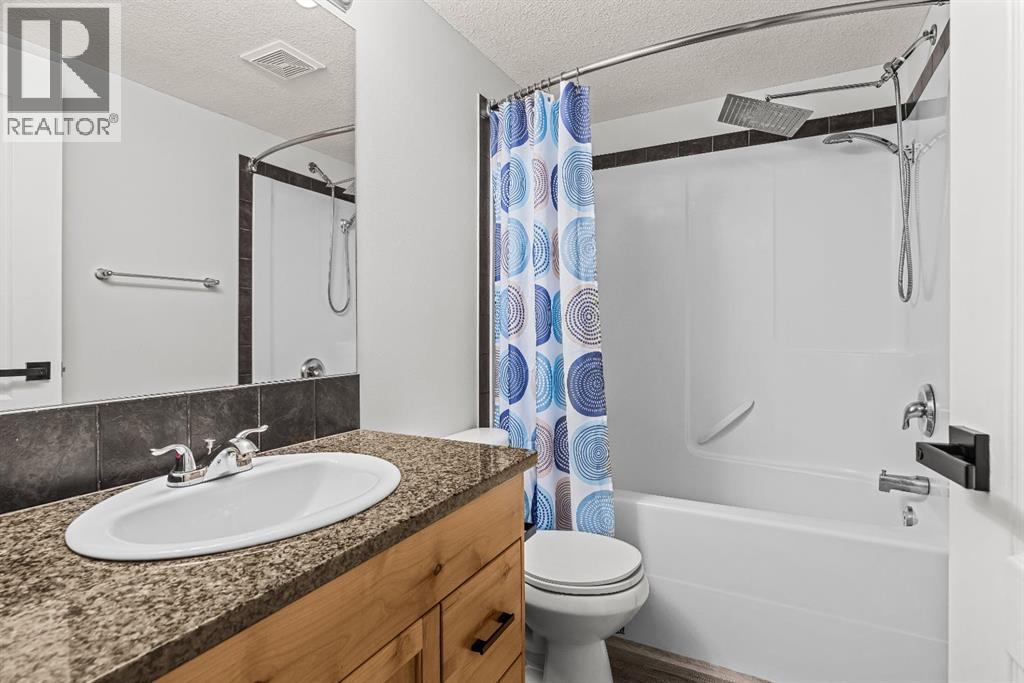 #120 300 Palliser Lane - 25