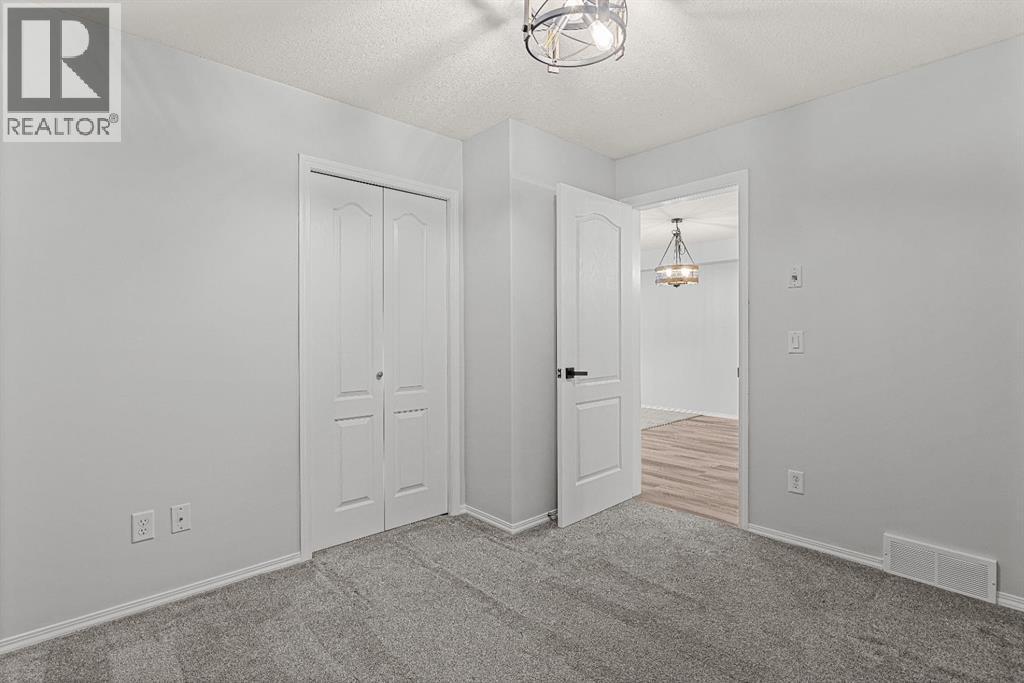 #120 300 Palliser Lane - 23