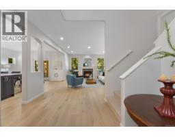 209 Shadow Ridge Pl, View Royal, BC V8Z5C8 Photo 21