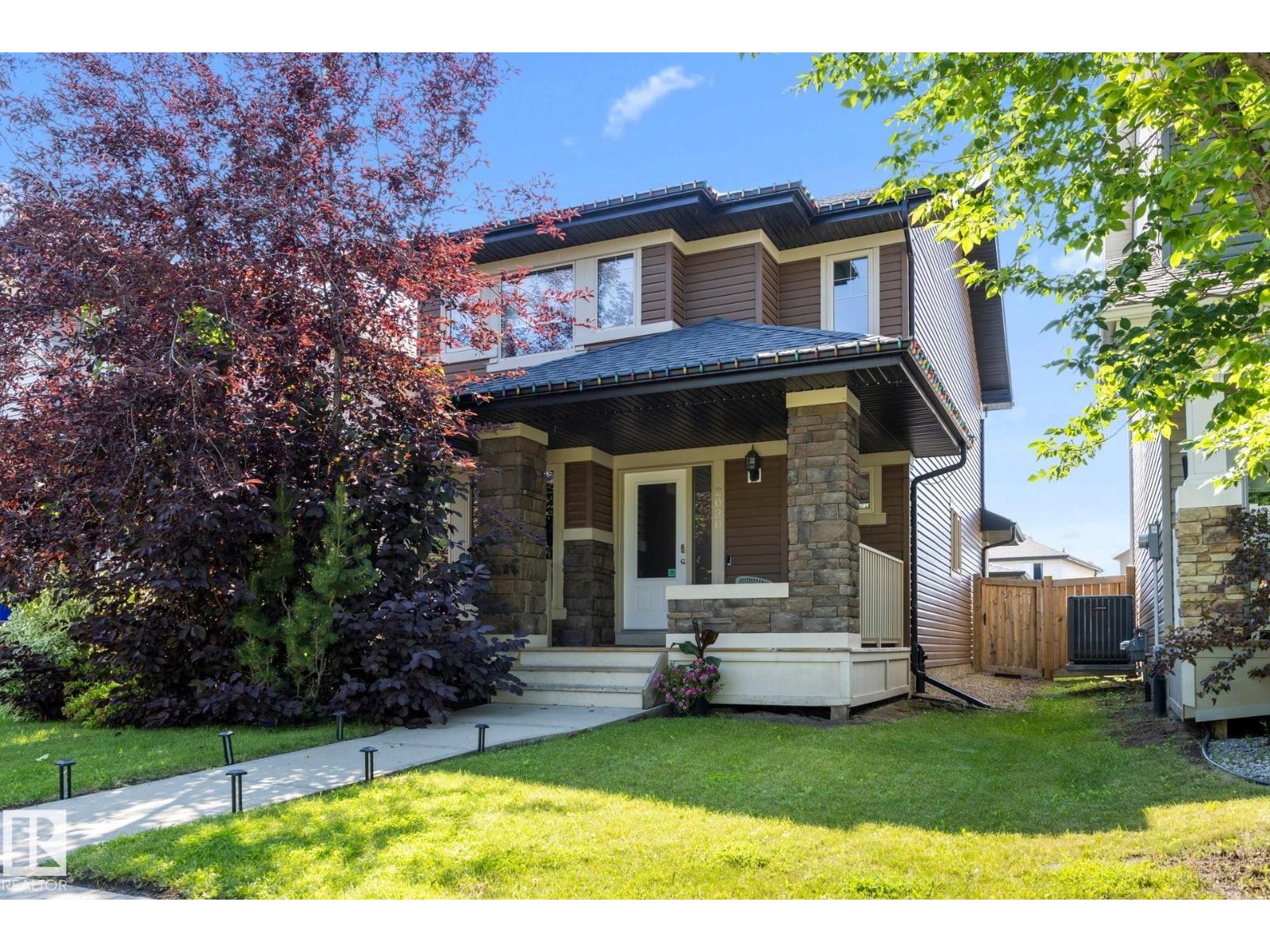2020 GLENRIDDING GATE GA SW, Glenridding Heights, Edmonton photo 1