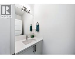 Bedroom - 1458 Summer Crescent, Kelowna, BC V1P1T8 Photo 14