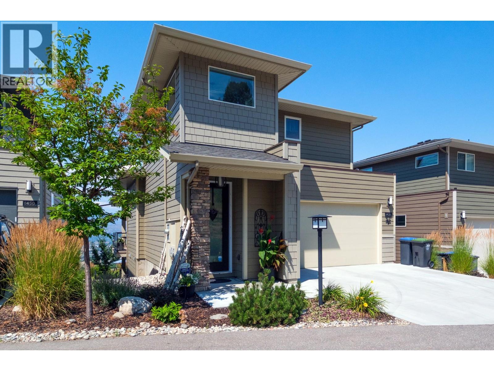  1458 Summer Crescent, Kelowna
